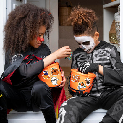 🕸️ Halloween Stickers Cartoon Graffiti Holographic Vinyl Set – 50PCS 🎃👻✨ Kawaii Stickers