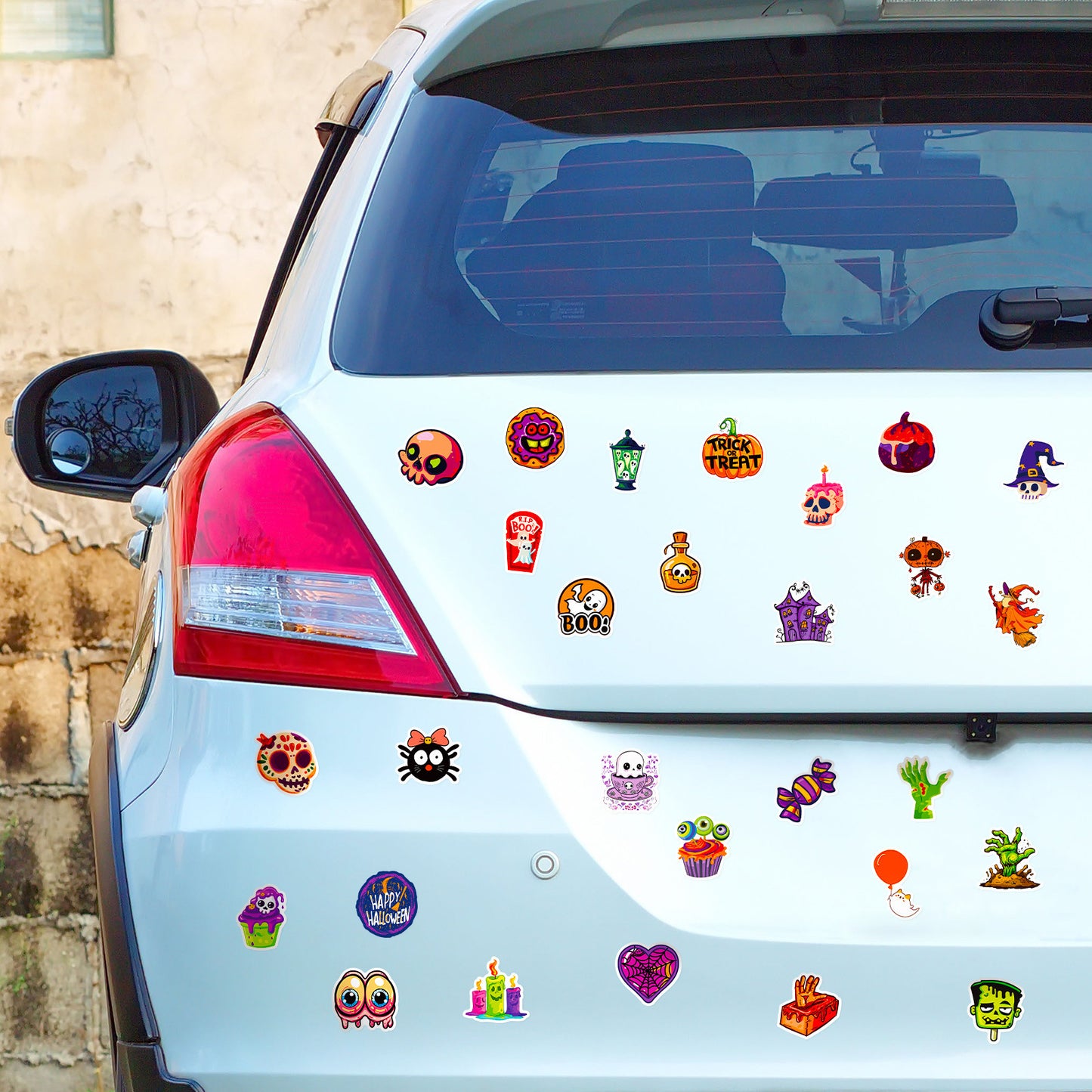 Halloween Stickers – 50pcs Green Hand & Spooky DIY Halloween Stickers